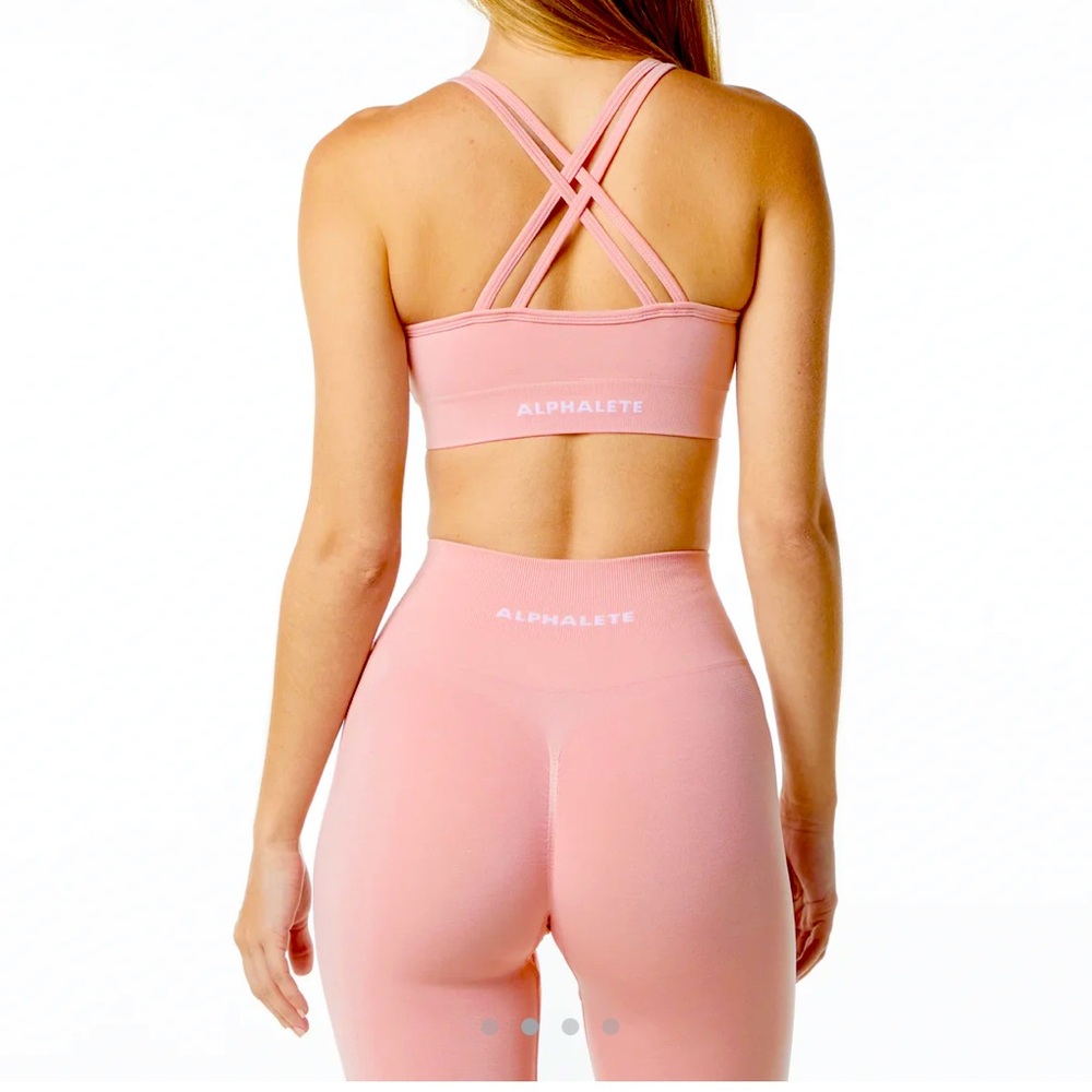Alphalete Amplify Short and Revival Bra Set -  Bloom